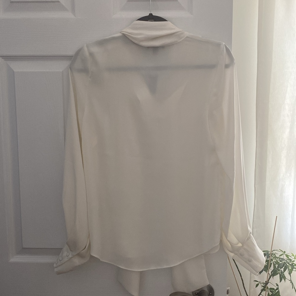 Blouse - Picture 2 of 3